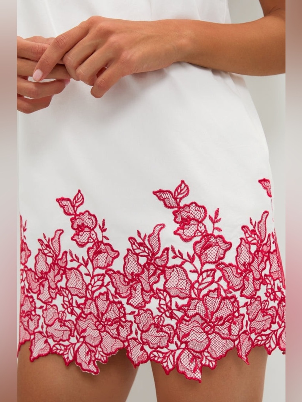 HYACINTH HOUSE White & Red Embroidery Eliza Mini Dress small - Picture 2 of 6